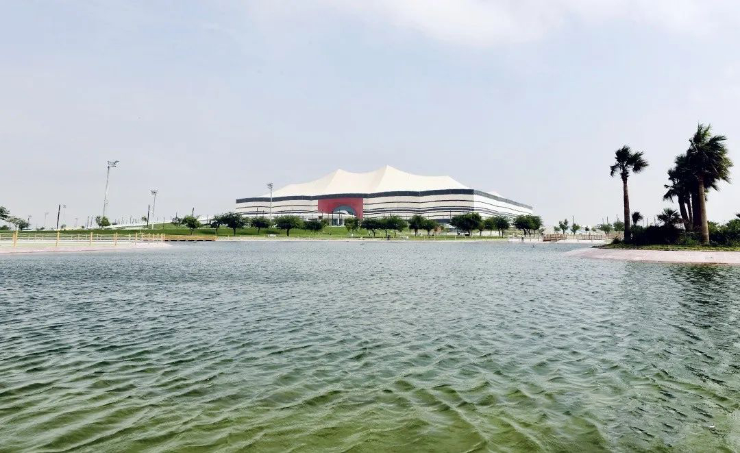深圳景秀體育場膜結(jié)構(gòu)建筑
