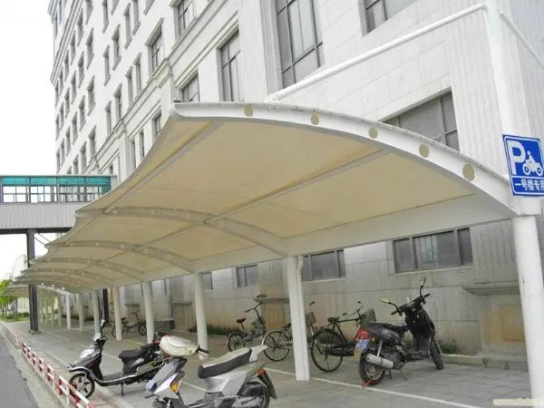 深圳景秀膜結(jié)構(gòu)車棚