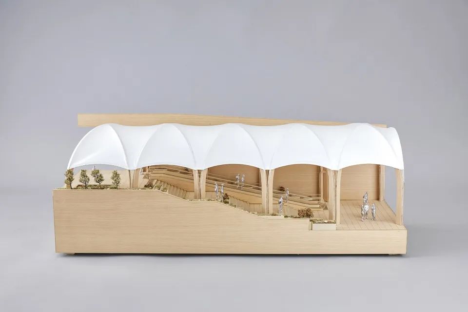 深圳景秀膜結(jié)構(gòu)建筑走廊