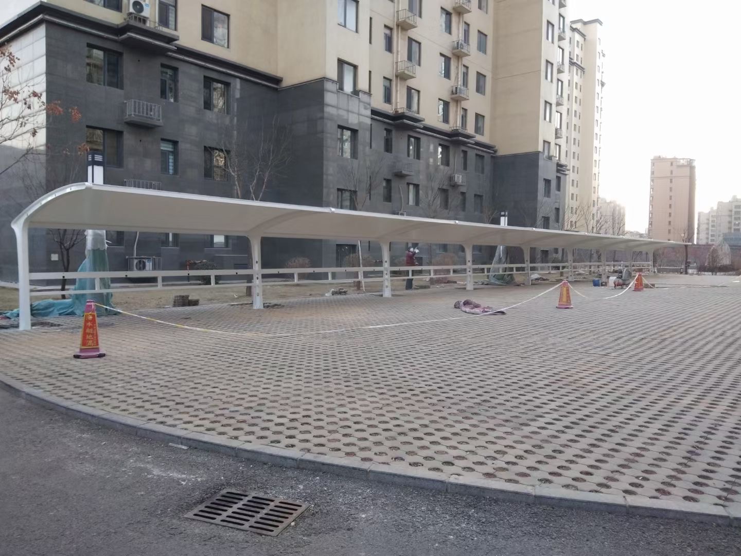 膜結(jié)構(gòu)車棚
