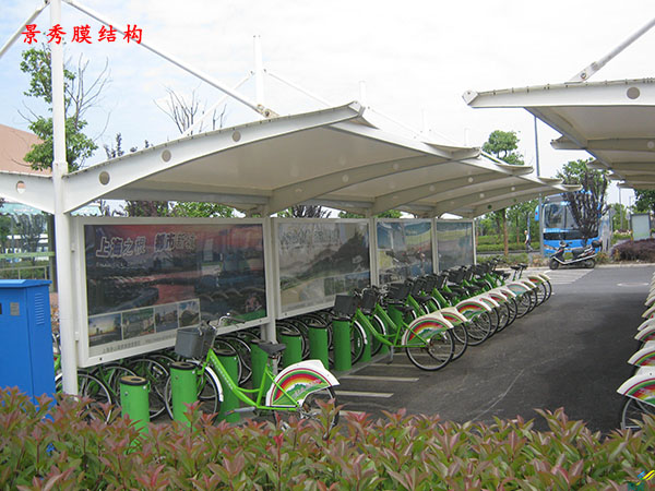 輕鋼膜結(jié)構(gòu)雨棚