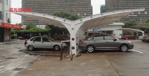 膜結(jié)構(gòu)車棚