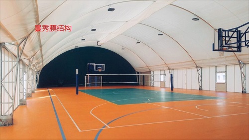 張拉膜輕鋼球場頂棚