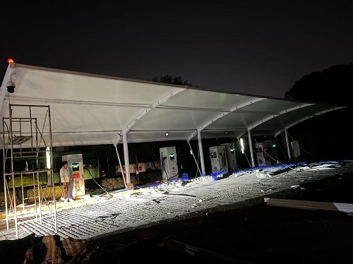 廠區(qū)車棚安裝充電