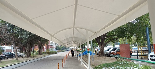 人行道膜結(jié)構(gòu)雨棚